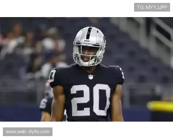 酋长跑卫位置引热议，高管建议评估球队长远发展方向